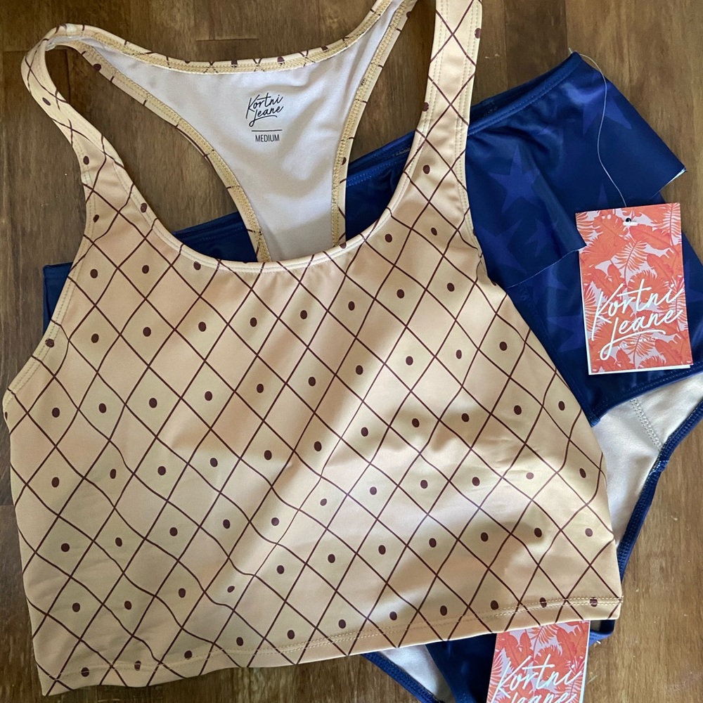 Kortni Jeane medium new with tags- racer & peplum